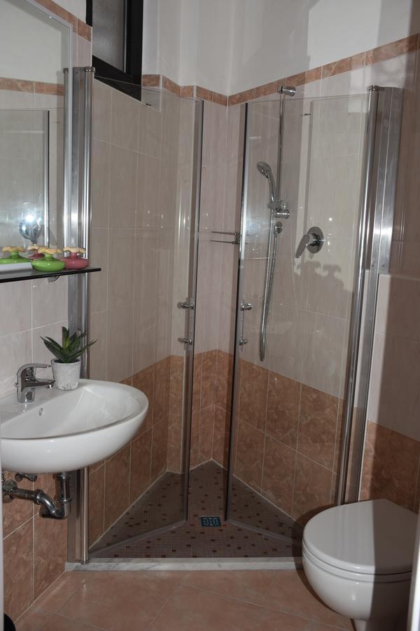 Hotel Gambrinus ริมินี ภายนอก รูปภาพ